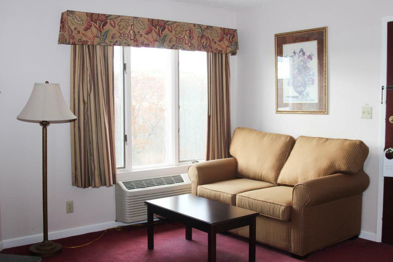 The Lucerne Inn Dedham Buitenkant foto